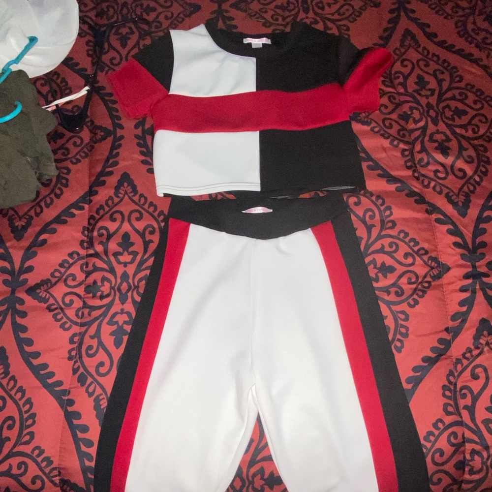 Women’s Matching Legging Set